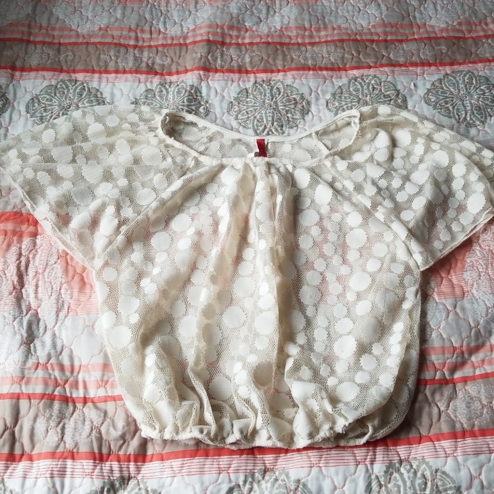Lace crop top